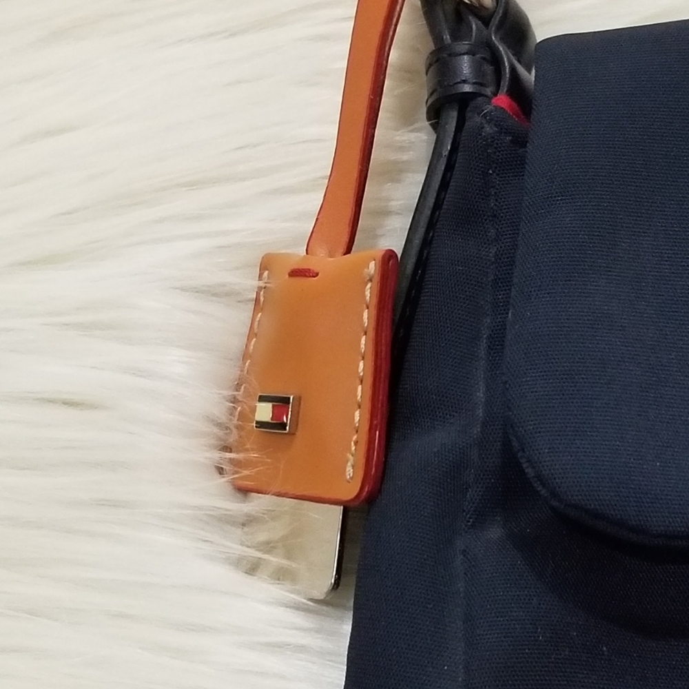 Vintage 90s Tommy Hilfiger shoulder bag - Picture 7 of 9